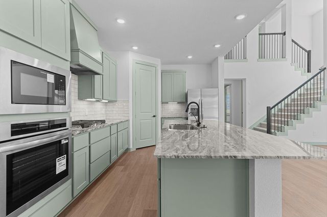 4013 Pear Tree, Pearland, TX 77581