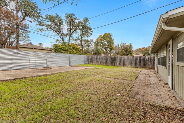 9745 Ash Creek Drive, Dallas, TX 75228