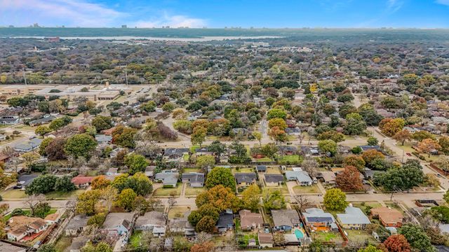 9745 Ash Creek Drive, Dallas, TX 75228