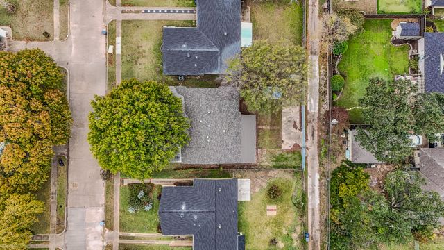 9745 Ash Creek Drive, Dallas, TX 75228