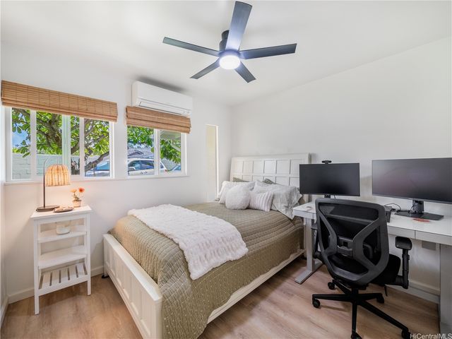 122 Ainoni Street, Kailua, HI 96734