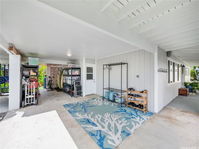 122 Ainoni Street, Kailua, HI 96734