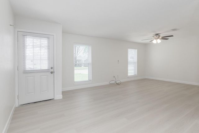 1009 Cedar Street 2, Deer Park, TX 77536