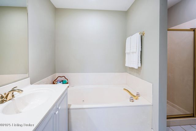 3616 Hurstbourne Ridge Blvd, Louisville, KY 40299