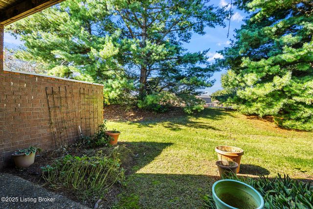 3616 Hurstbourne Ridge Blvd, Louisville, KY 40299