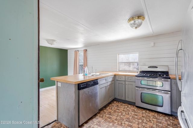 4025 Hess Avenue, Cocoa, FL 32926