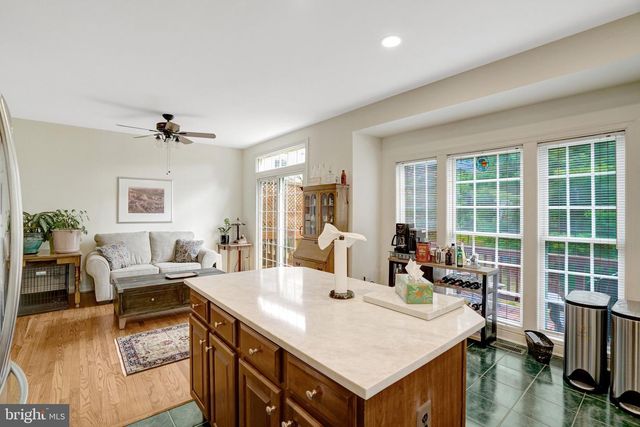 6449 KATHERINE ANN LN, Springfield, VA 22150