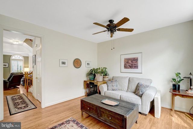 6449 KATHERINE ANN LN, Springfield, VA 22150