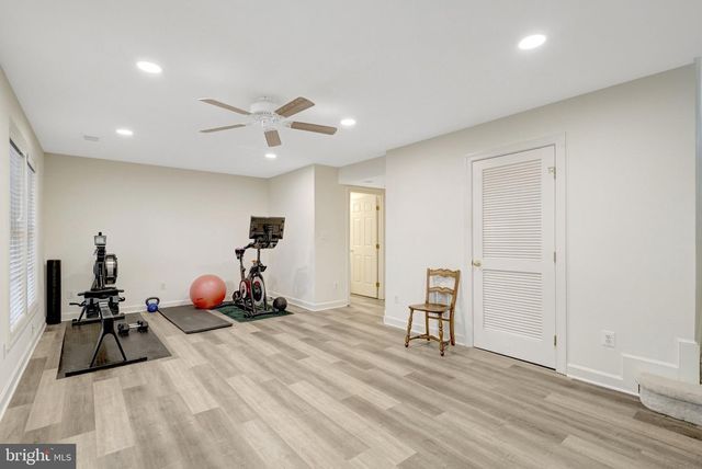 6449 KATHERINE ANN LN, Springfield, VA 22150