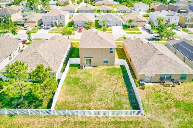 10944 RAINBOW PYRITE DR, Wimauma, FL 33598