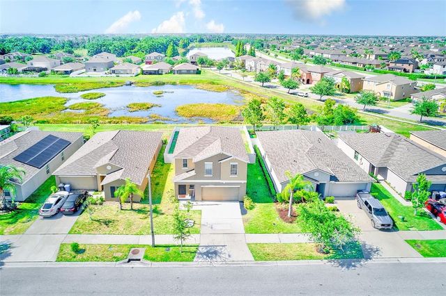10944 RAINBOW PYRITE DR, Wimauma, FL 33598