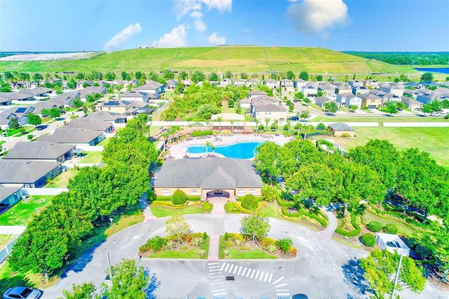 10944 RAINBOW PYRITE DR, Wimauma, FL 33598