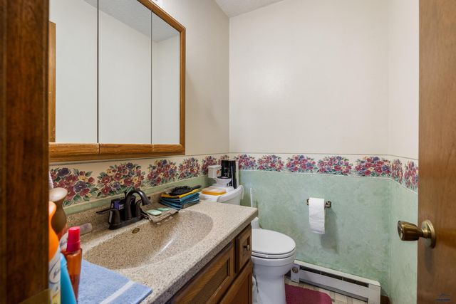 1230 PENNY LN, Rapid City, SD 57702