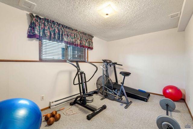 1230 PENNY LN, Rapid City, SD 57702