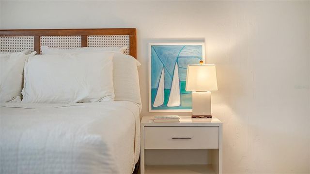 2719 TEMPLE STREET, Sarasota, FL 34239