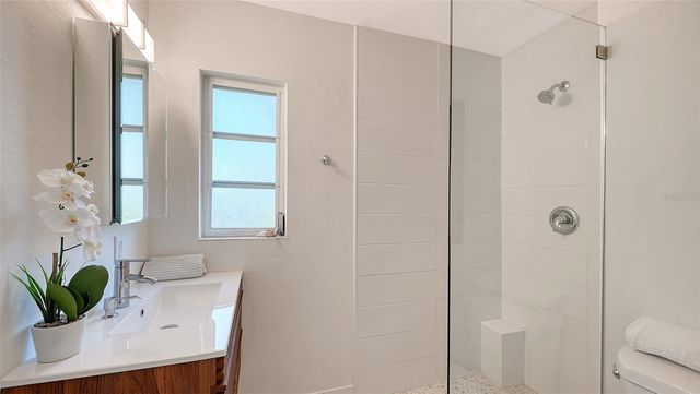 2719 TEMPLE STREET, Sarasota, FL 34239