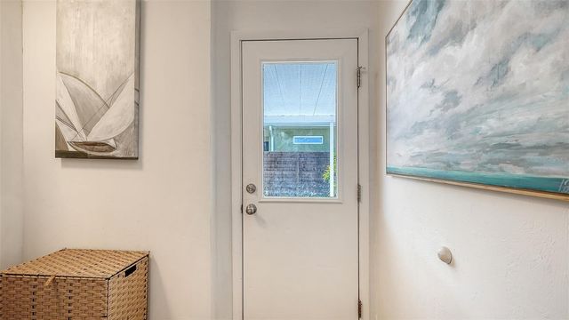 2719 TEMPLE STREET, Sarasota, FL 34239