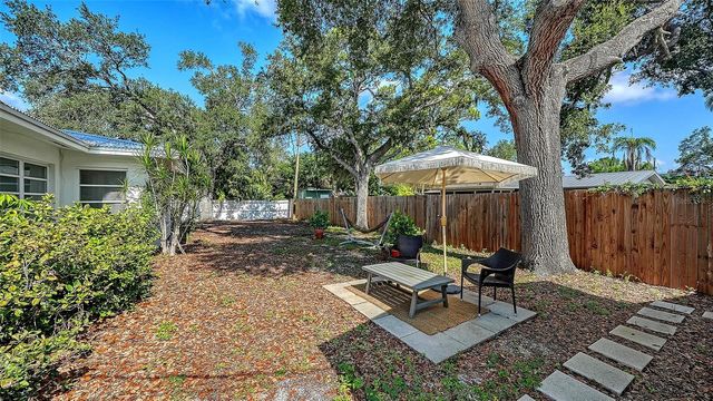 2719 TEMPLE STREET, Sarasota, FL 34239