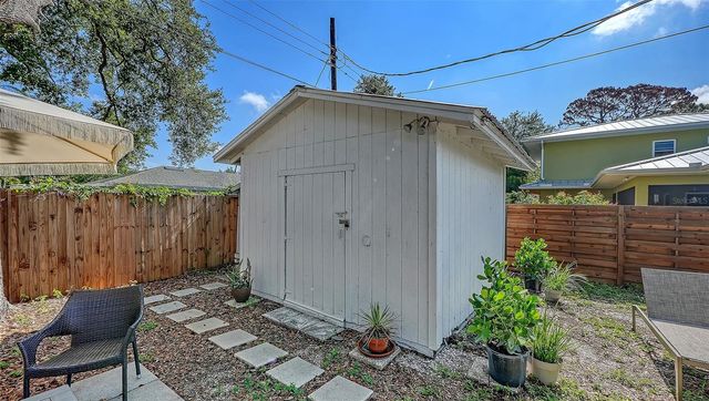 2719 TEMPLE STREET, Sarasota, FL 34239