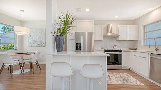 2719 TEMPLE STREET, Sarasota, FL 34239