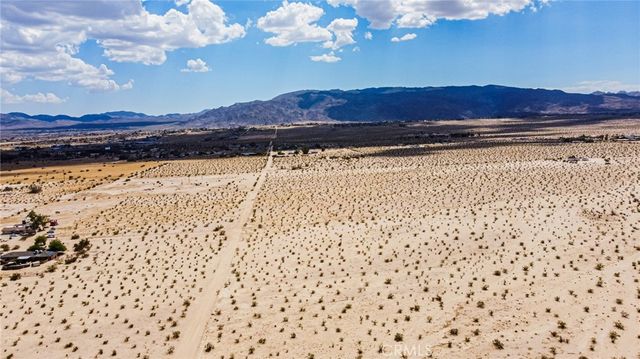 73220 Didsbury Drive, 29 Palms, CA 92277