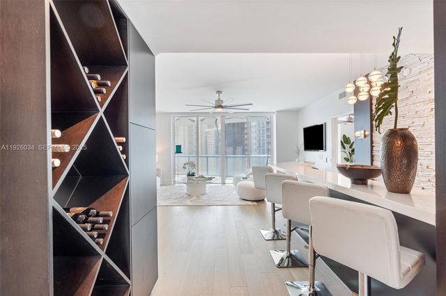 333 LAS OLAS WAY 2406, Fort Lauderdale, FL 33301