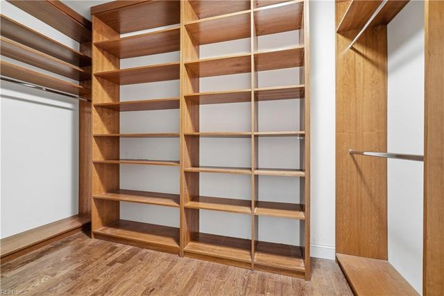 1104 Botetourt Gdns Apt A6, Norfolk, VA 23507