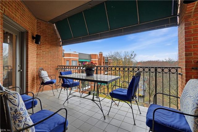 1104 Botetourt Gdns Apt A6, Norfolk, VA 23507