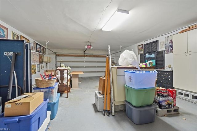 1104 Botetourt Gdns Apt A6, Norfolk, VA 23507