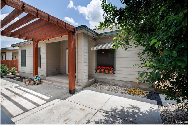 9527 Butterfly Bend, San Antonio, TX 78224