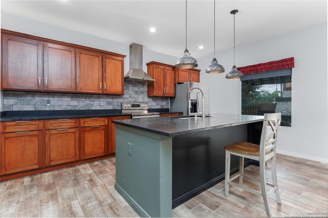 9527 Butterfly Bend, San Antonio, TX 78224