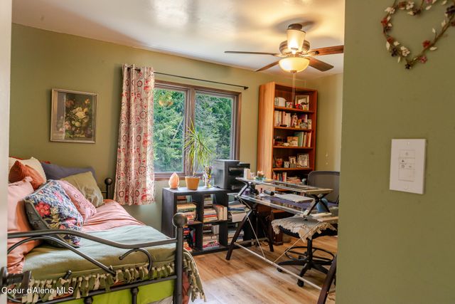 8558 W Liberty DR, Spirit Lake, ID 83869