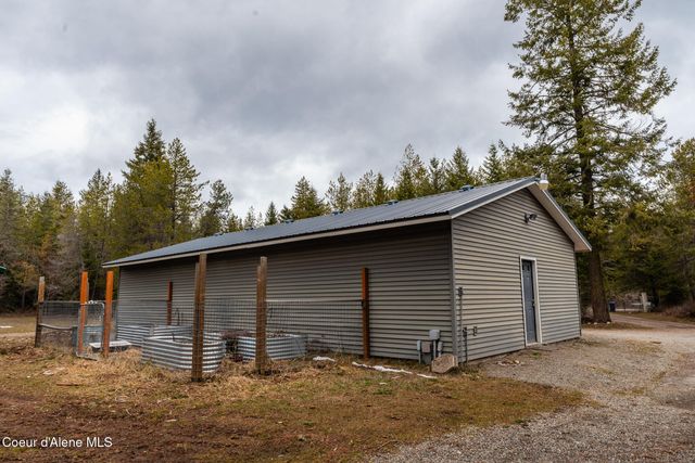 8558 W Liberty DR, Spirit Lake, ID 83869