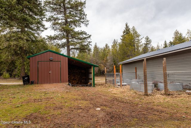 8558 W Liberty DR, Spirit Lake, ID 83869