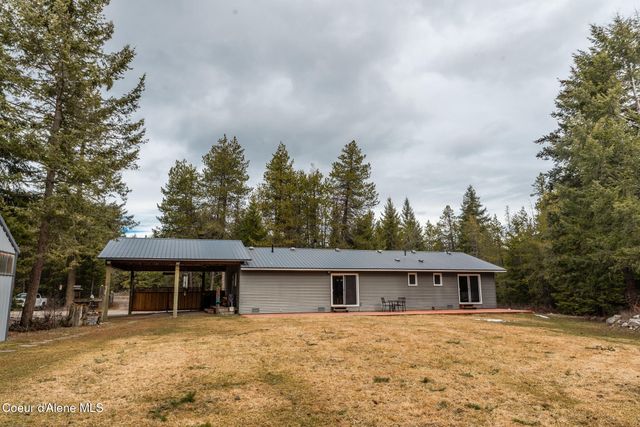 8558 W Liberty DR, Spirit Lake, ID 83869
