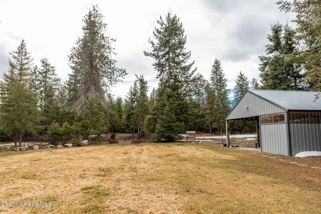 8558 W Liberty DR, Spirit Lake, ID 83869