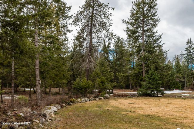 8558 W Liberty DR, Spirit Lake, ID 83869