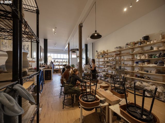 5340 Se LINCOLN St, Portland, OR 97215