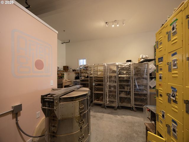 5340 Se LINCOLN St, Portland, OR 97215