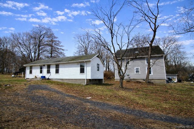 9 Benedict Lane 5-7, New Windsor, NY 12553