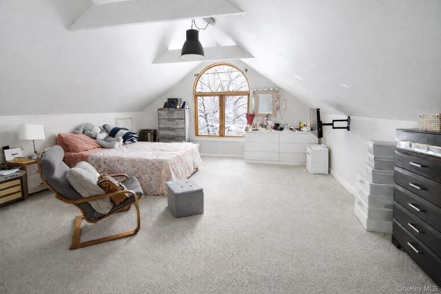 9 Benedict Lane 5-7, New Windsor, NY 12553