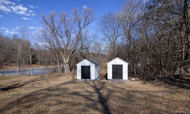 9 Benedict Lane 5-7, New Windsor, NY 12553