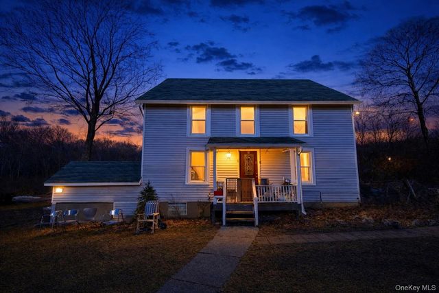 9 Benedict Lane 5-7, New Windsor, NY 12553