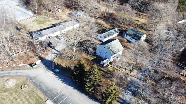 9 Benedict Lane 5-7, New Windsor, NY 12553