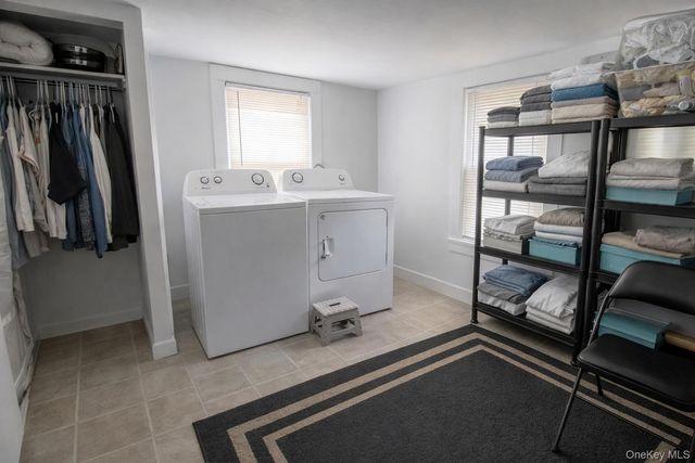 9 Benedict Lane 5-7, New Windsor, NY 12553