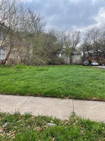 4629 Worth Street, Dallas, TX 75246