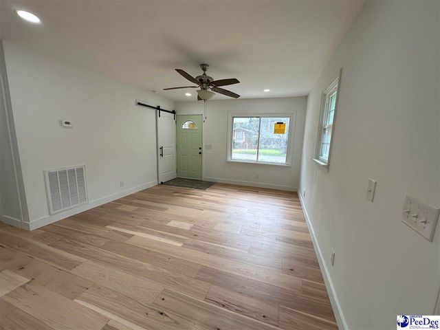 96 Chapman Drive, Cheraw, SC 29520
