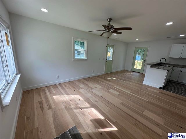 96 Chapman Drive, Cheraw, SC 29520