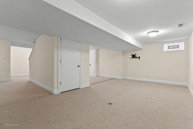 2047 Wilmette Avenue, Wilmette, IL 60091