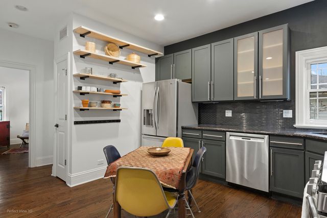 2047 Wilmette Avenue, Wilmette, IL 60091